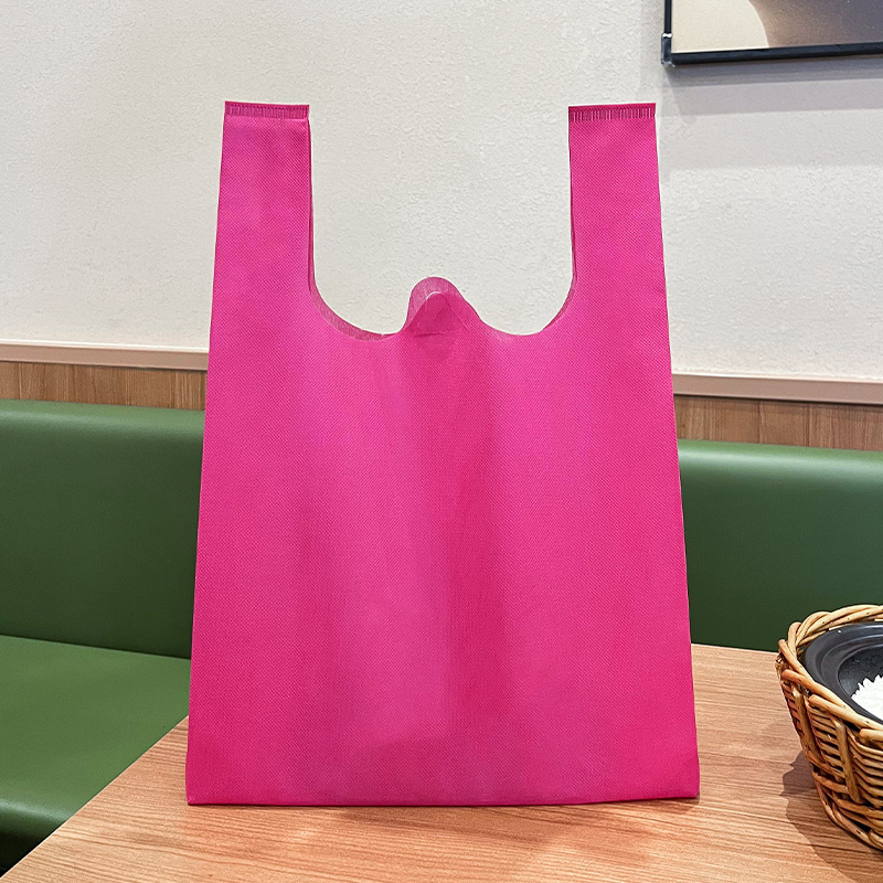 Non-Woven Vest Bag Supermarket Shopping Bag Custom Hand Bag Packing Bag Environmentally Friendly Bag Hand Bag Environmentally Friendly Bag