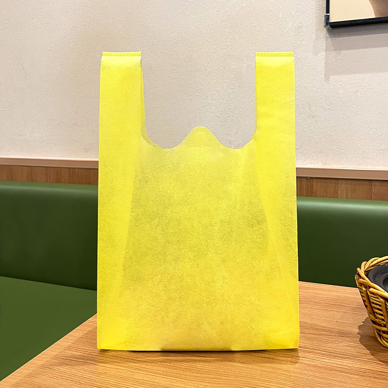 Non-Woven Vest Bag Supermarket Shopping Bag Custom Hand Bag Packing Bag Environmentally Friendly Bag Hand Bag Environmentally Friendly Bag