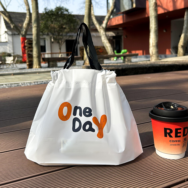 Takeaway packaging bag drawstring bag salad food portable packaging bag thickened plastic bag customization